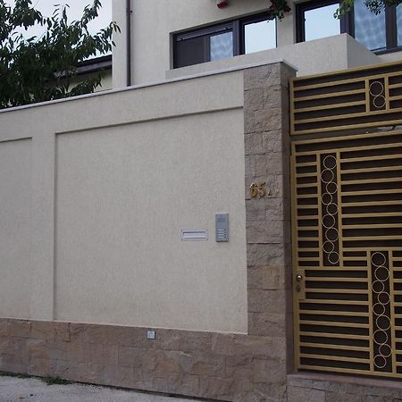 Sun Villa Residence Bucarest Extérieur photo