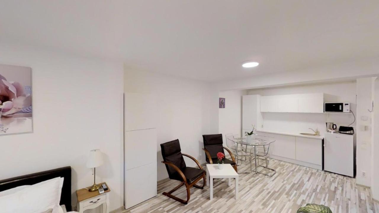 Sun Villa Residence Bucarest Extérieur photo
