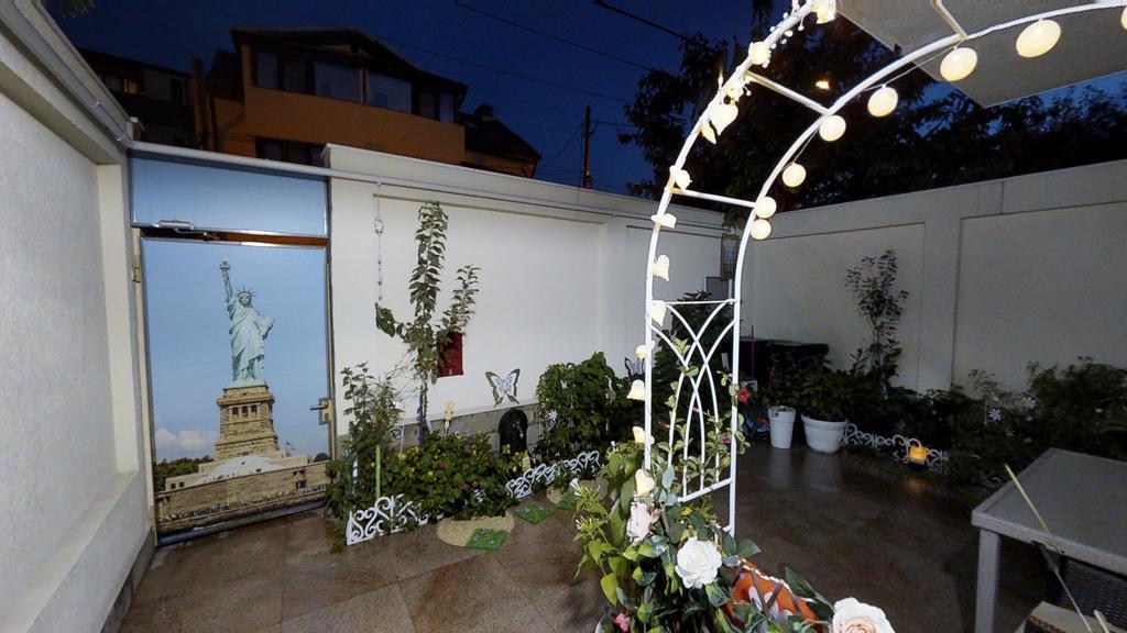 Sun Villa Residence Bucarest Extérieur photo
